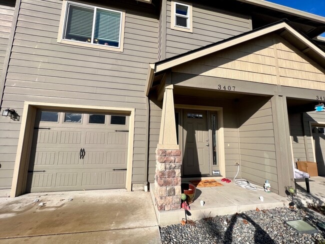 Photo - 3407 Sharon Way