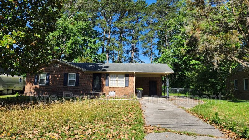 Photo - 2530 Vernon Ave.
