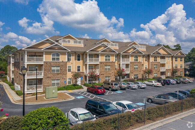 Galleria Manor Senior