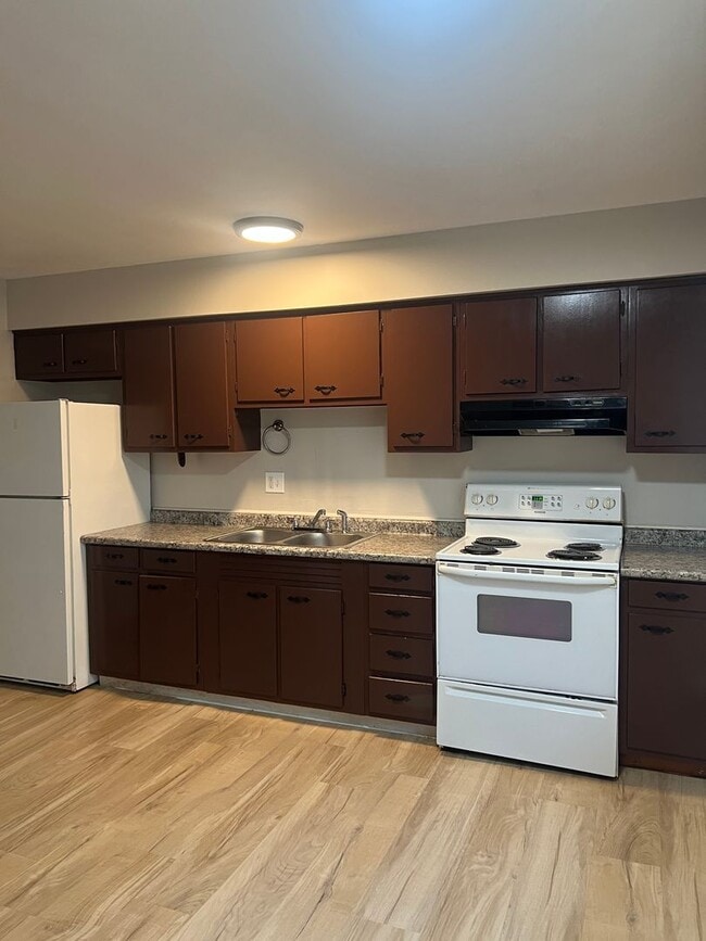 Photo - 6111 Laurel Hall Dr Unidad 6111 Laurel Hall #3