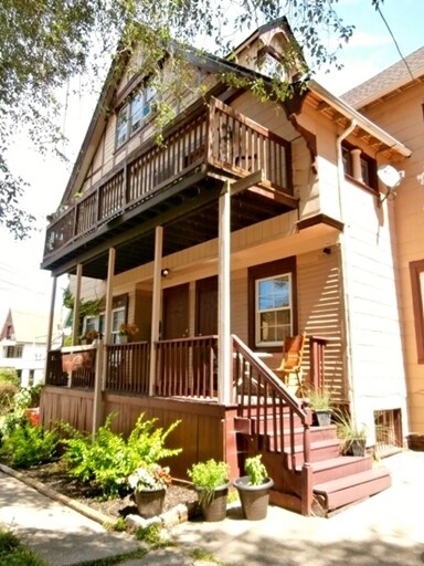 Photo - 1381 W 116th St