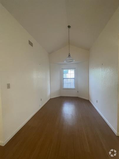 Building Photo - 728 W San Antonio St Unit 108 B Rental