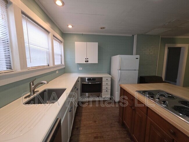 Photo - 170 Red Bank Rd