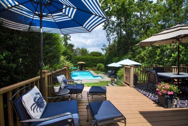 Photo - 308 Wiggins St