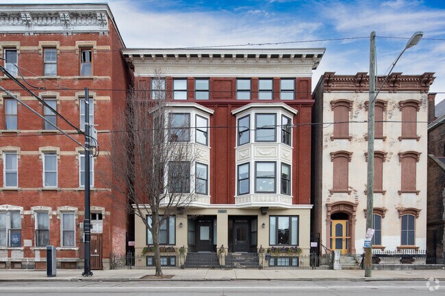 Photo - Parksite Apartments