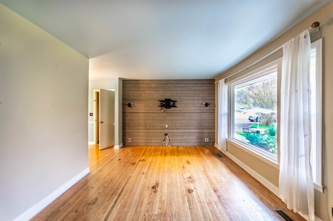Photo - Fantastic 3/2 East Nashville w/ Bonus Room & Sunroom!