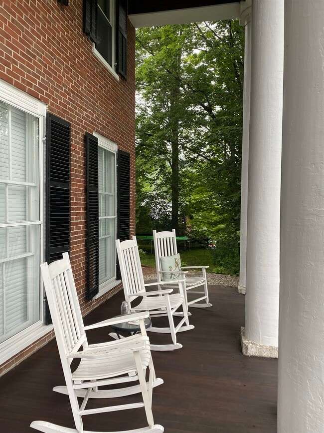 Photo - 36 Happy Valley Rd