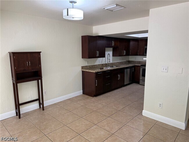 Photo - 1225 SE 24th Ave