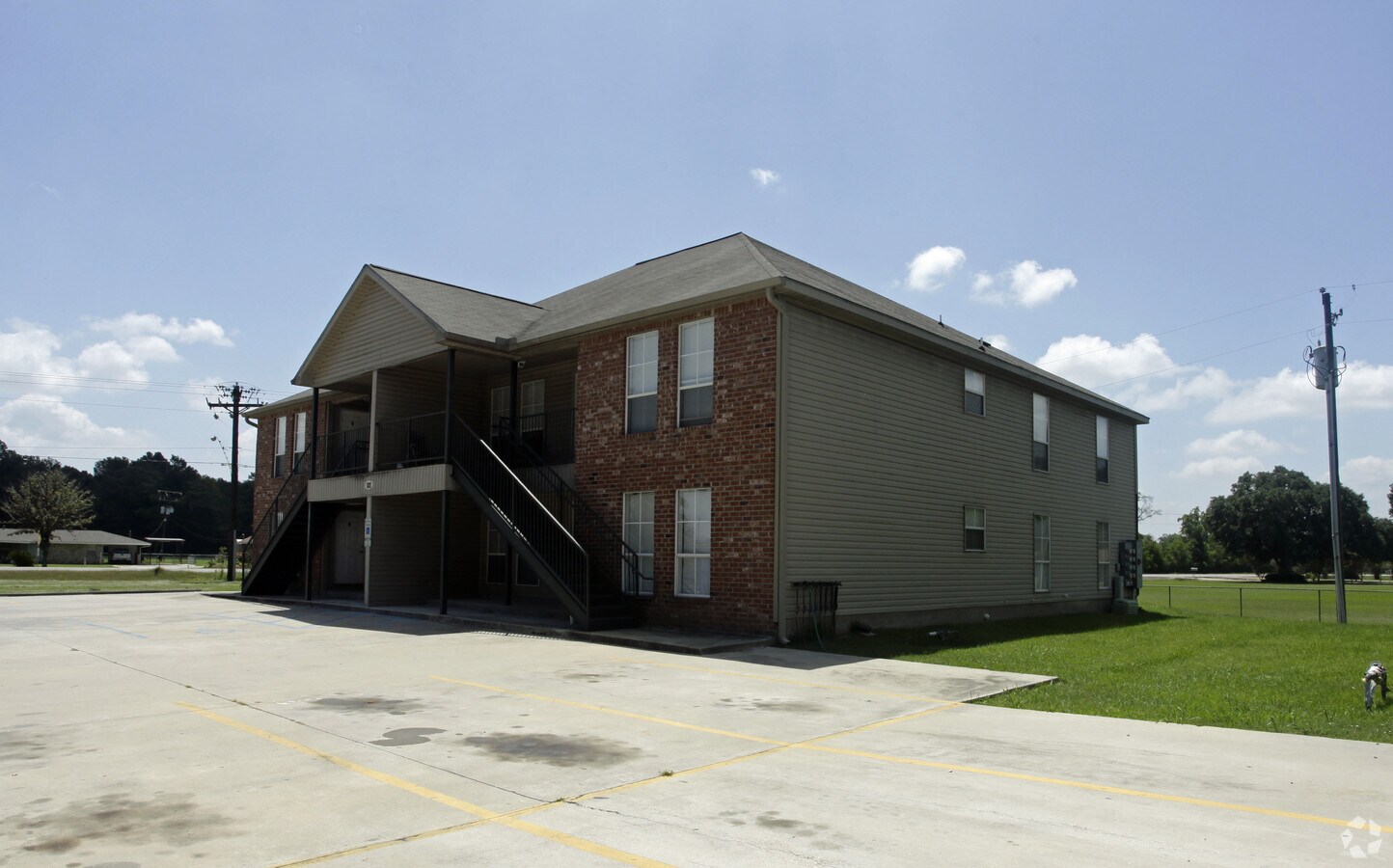 Photo - 9560 Angus Rd