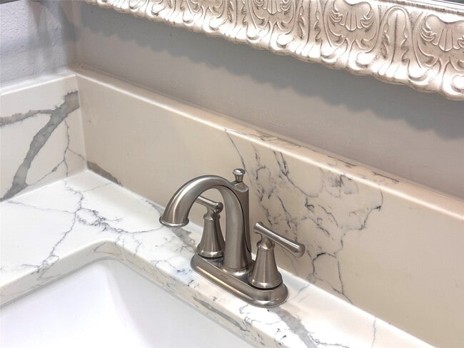 Photo - 12500 Melville Dr Unidad 233D