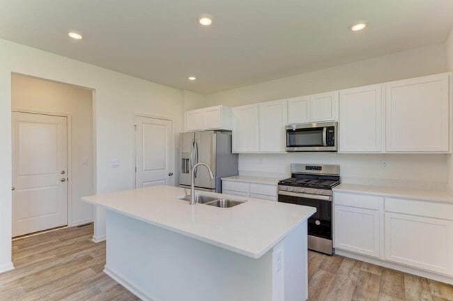 Photo - 1870 Canyon Creek Dr