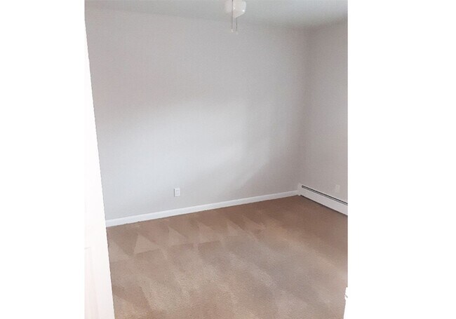 Photo - 249 Senator Pl Unit 249-08