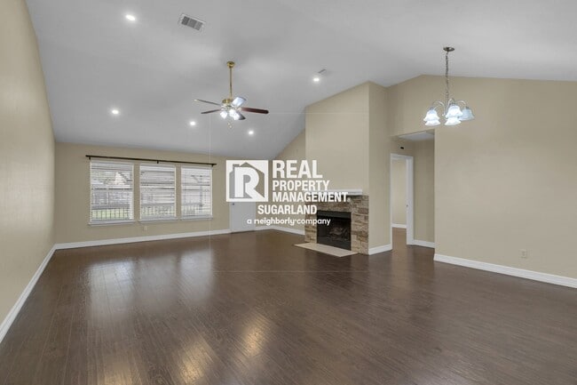 Photo - Fantastic Katy 3-2 close to everything