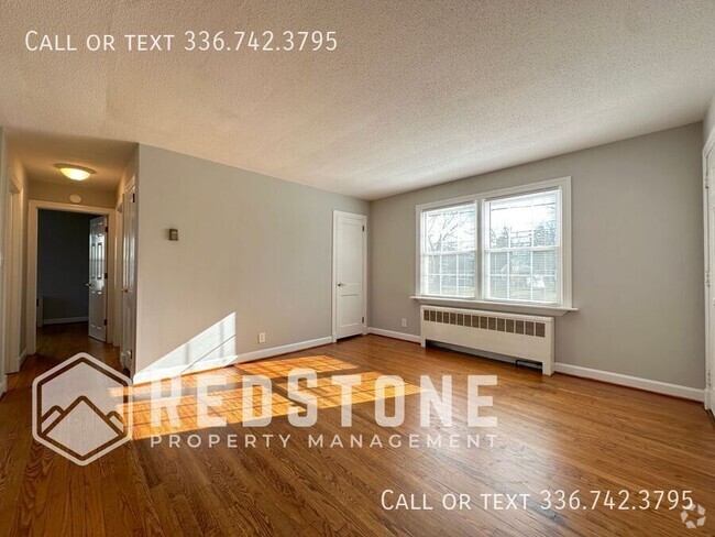 Building Photo - 2 Bedroom, 1 Bath - Condominium