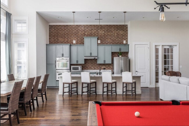 Photo - 460 Seven Farms Drive Unidad SI ID1344167P