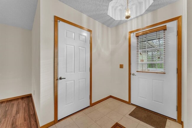 Photo - 69 Walney Dr