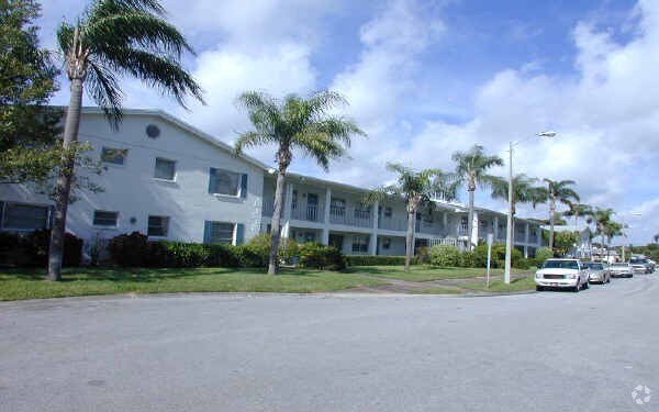 York Manor Condominiums - York Manor Condominiums
