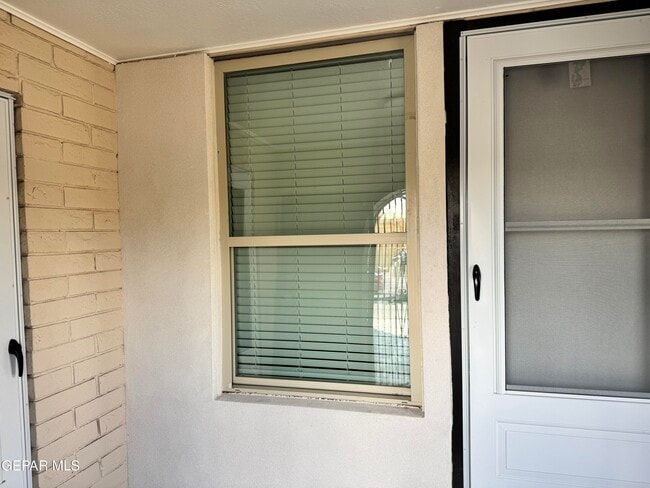 Photo - 6209 Airport Rd