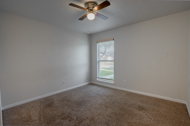Building Photo - 6852 Younger Dr Rental