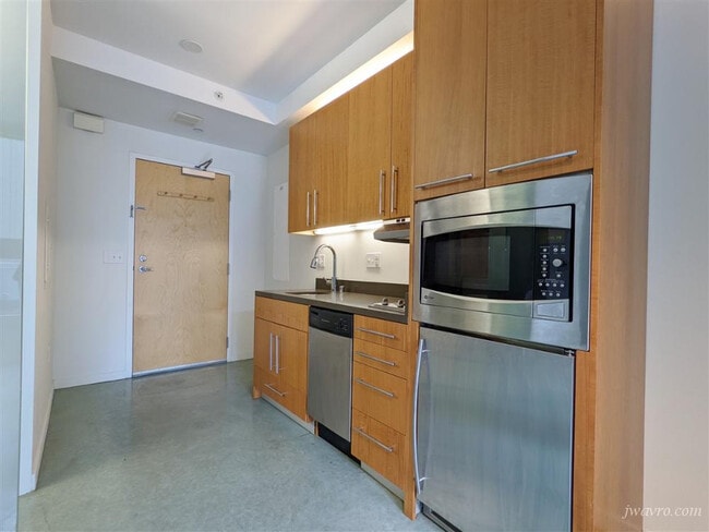 Photo - 766 Harrison St Unidad 211