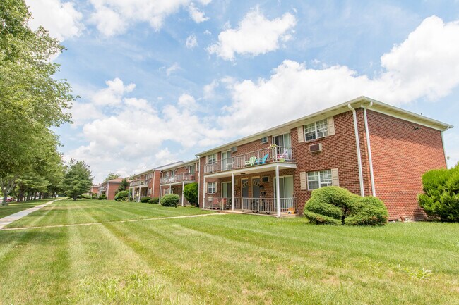 West Park Manor