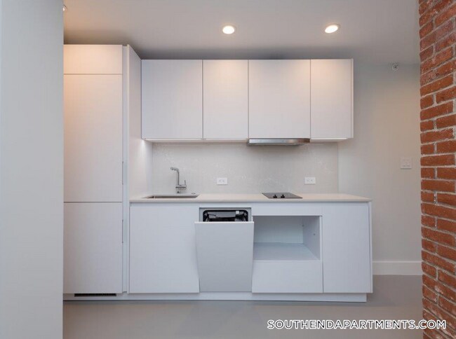 Photo - 461 Massachusetts Ave Unit B