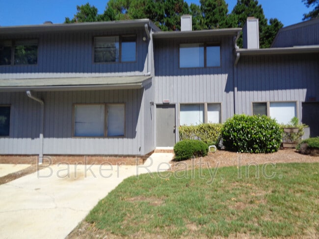 Building Photo - 4360 Hunters Club Dr