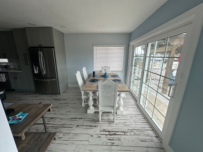 Photo - 17727 Long Point Dr