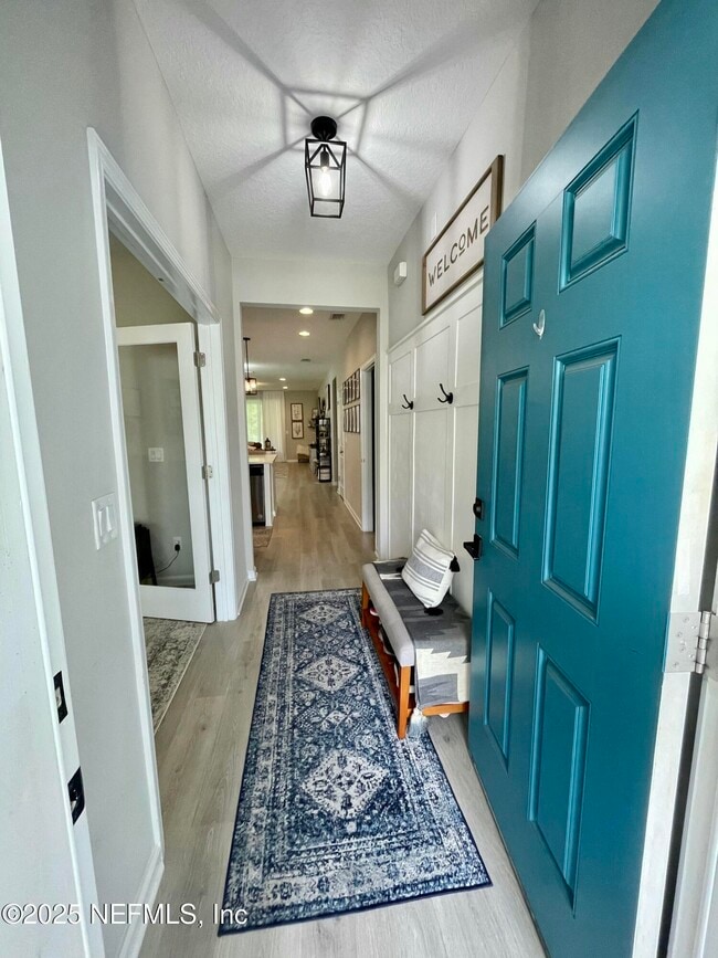 Photo - 2090 Hawkeye Pl