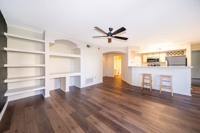 Photo - 7210 Westpointe Blvd