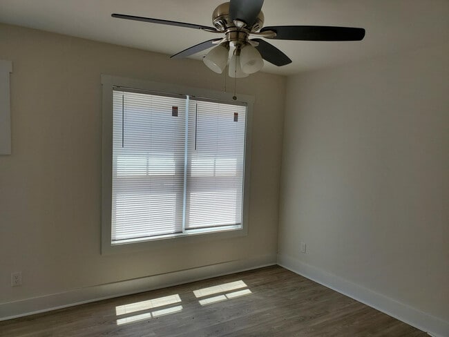 Townhouse in Blackstone-Fort Pickett Area - Townhouse in Blackstone-Fort Pickett Area