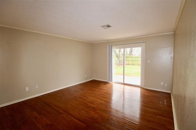 Photo - 2124 Allenhurst St