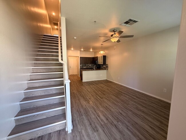 Photo - Spacious 3 Bedroom, 2.5 Bath Phoenix Townhome with *New Floors* + *NEW* Paint!