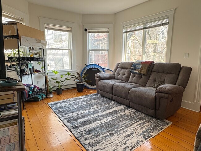 Photo - 79A Tremont St Unit 2