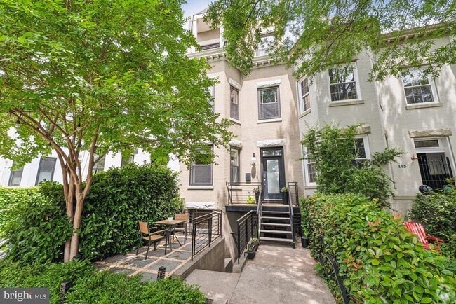 Building Photo - 145 Adams St NW Rental