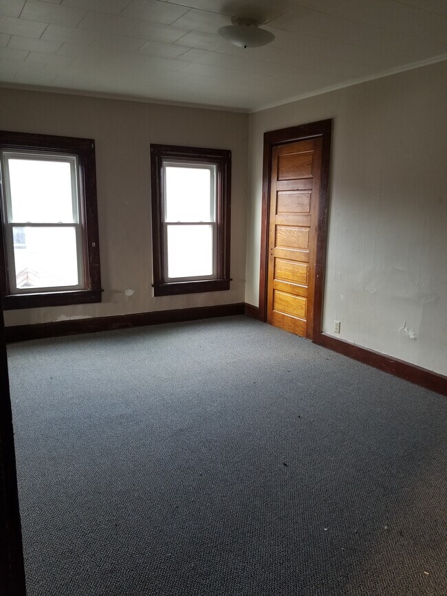 Photo - 625 Rhomberg Ave Unidad 4