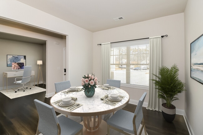 Photo - Summerwell Cedarcrest