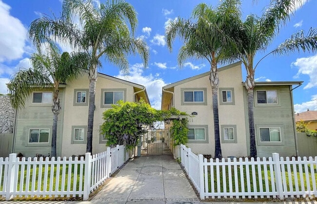 Building Photo - 4357 51st St Unit 4a Rental