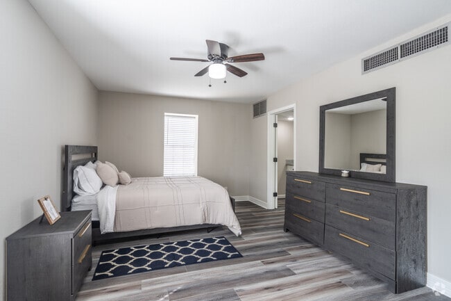 2HAB, 2BA - 1008 ft² - Longfellow Apartments