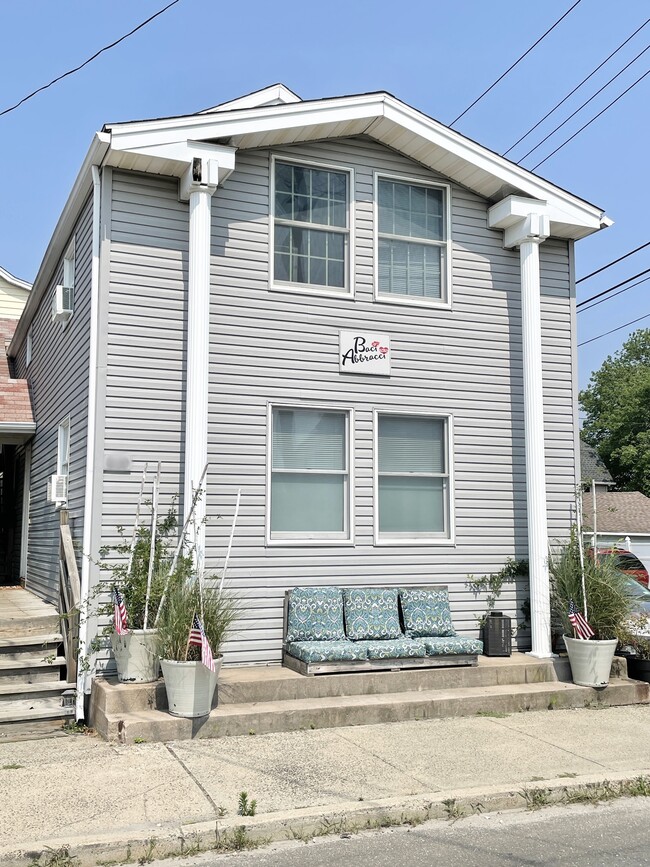 Front of house - 840 E Broadway Apartamentos Unidad 1