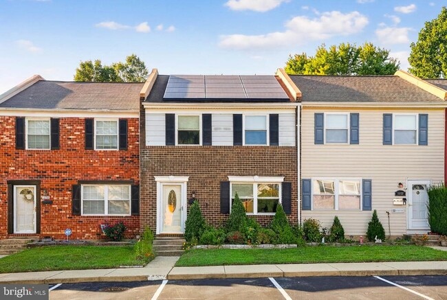 Building Photo - 1694 Forest Hill Ct Rental