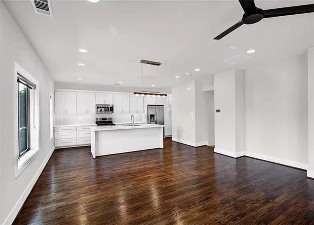 Photo - 5604 Lindell Ave
