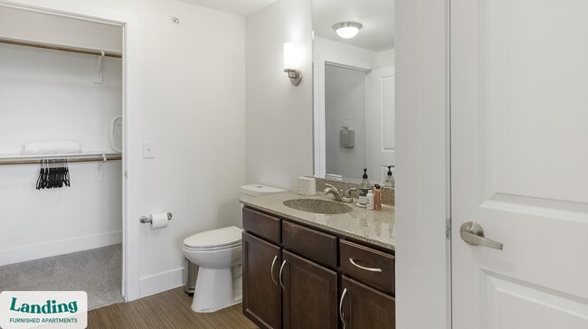 Photo - 7373 Valley View Ln Unidad 2059