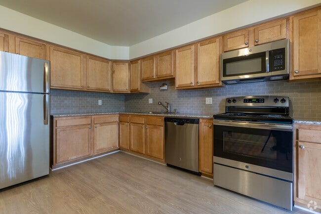 2BR, 2BA - 1330SF, Kitchen - Lancaster Hills
