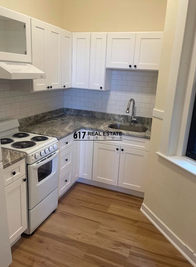 Photo - 504 Beacon St Unidad 54