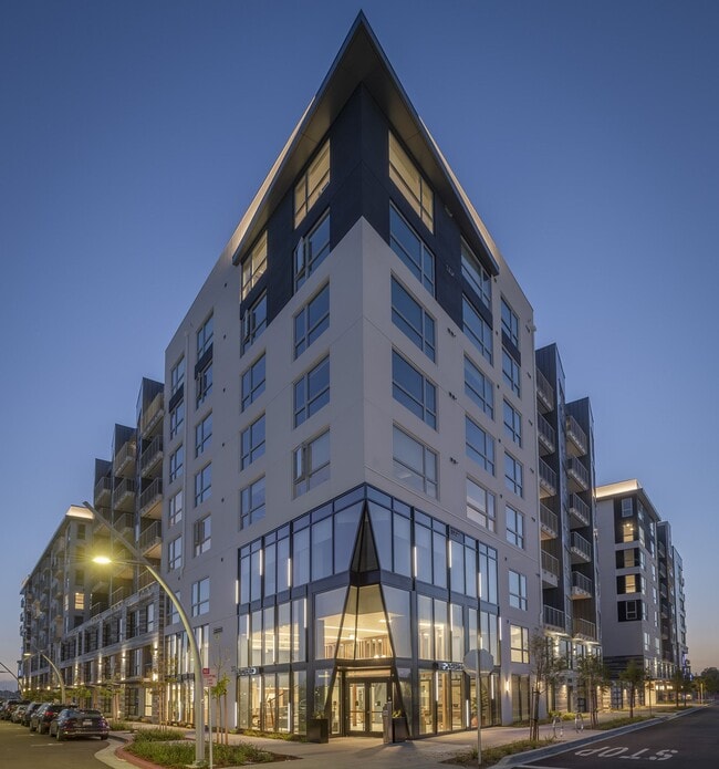 Portico Waterfront