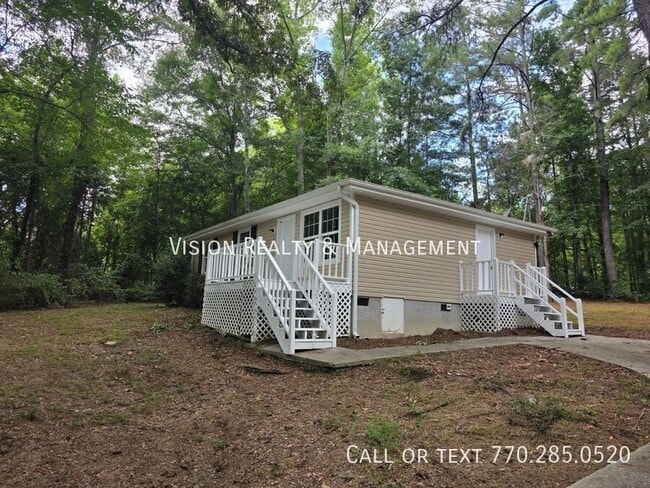 Building Photo - 101 Bowen Dr
