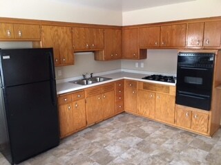 Photo - 3745 S 76th St