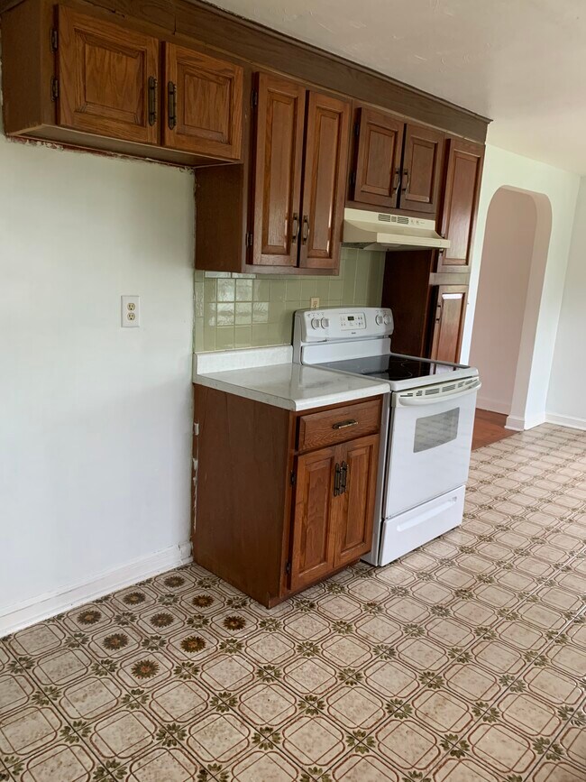 197 Hanmer St Rental House Rental in Hartford, CT