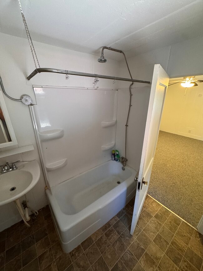 Photo - 4204 N Columbus Ave